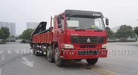 斯太爾前四后八隨車(chē)起重運輸車(chē)圖片