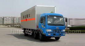 解放小三軸爆破器材運輸車(chē)圖片